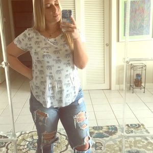 HOLLISTER- Black and White Elephant Tee Shirt